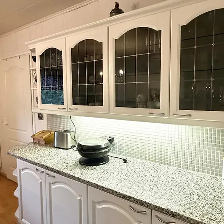 Lomakoti Oiva Villa *